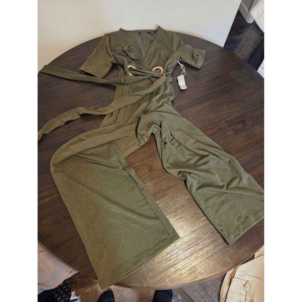 Iris Basic Olive Green Wide Leg Jumpsuit Grommet Tie Waist Short Sleeve Small